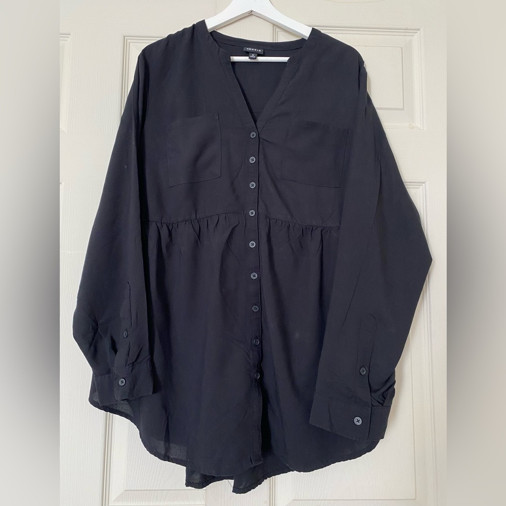 TORRID women’s viscose Classic Black V-Neck Blouse plus size 0( L)